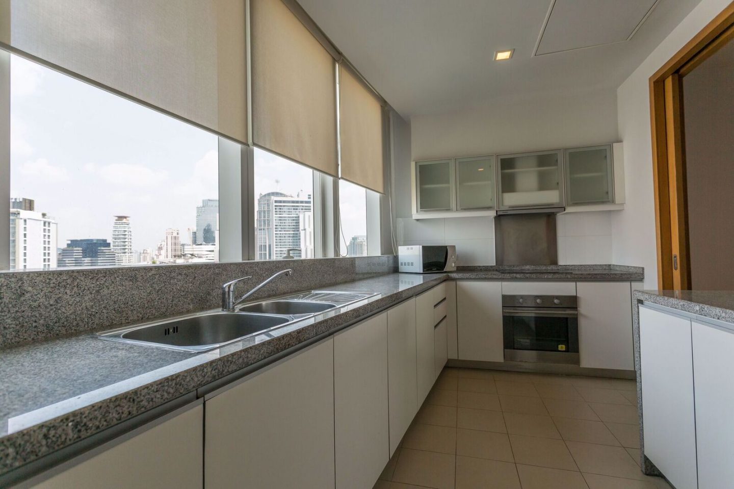 Millennium Residence - 3 bed Condo in Millennium Residence Khlongtoei Sub District MilleniumID0893 - 9