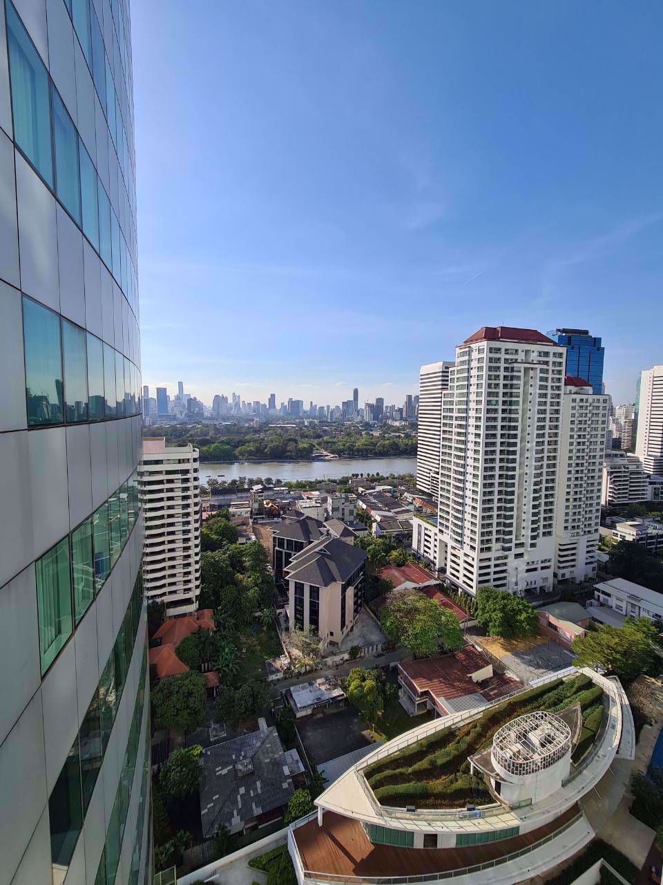 3 bed Condo in Millennium Residence Khlongtoei Sub District MilleniumID14945 - Millennium Residence -  city view